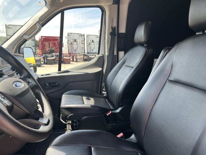 2023 Ford Transit-10