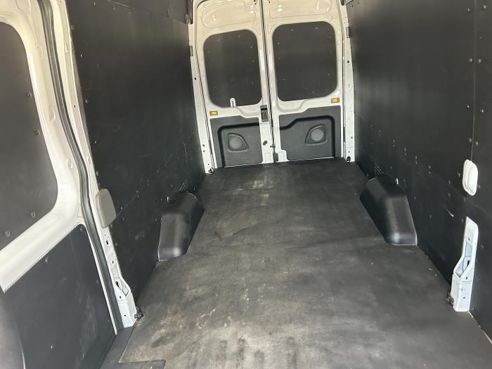2023 Ford Transit-12