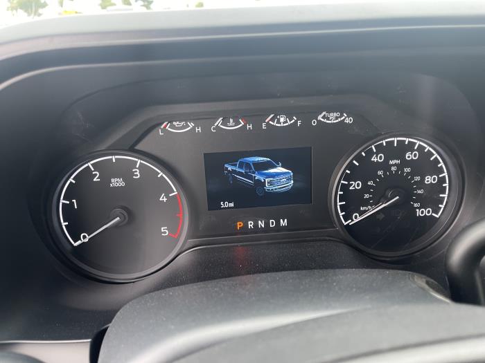 2025 Ford F-550-18