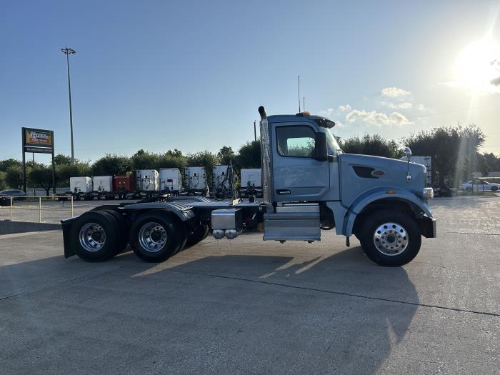 2022 Peterbilt 567-6