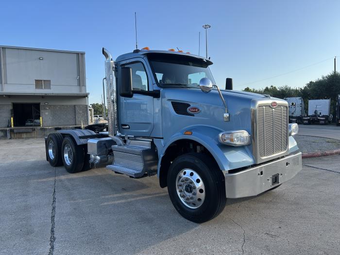2022 Peterbilt 567-7