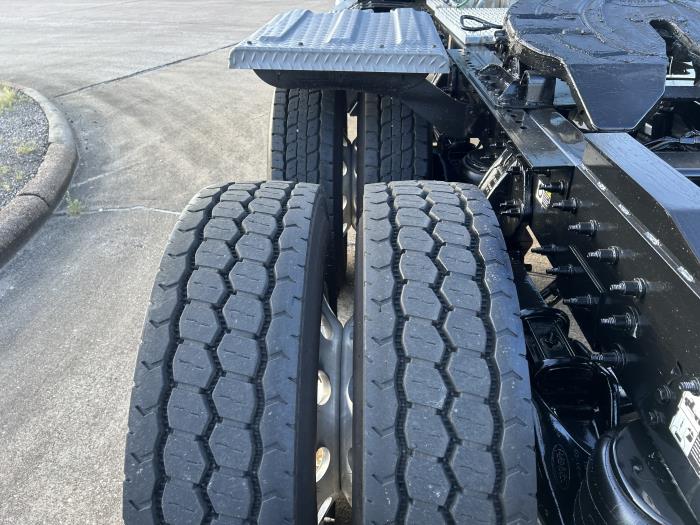 2022 Peterbilt 567-12