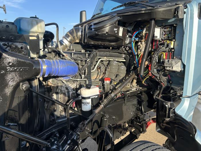 2022 Peterbilt 567-16