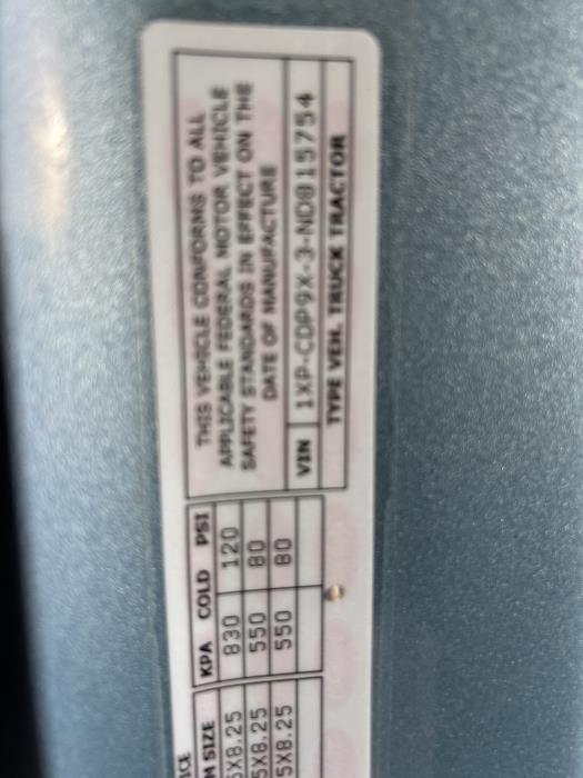 2022 Peterbilt 567-27
