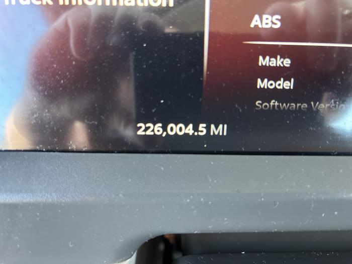 2022 Peterbilt 567-32