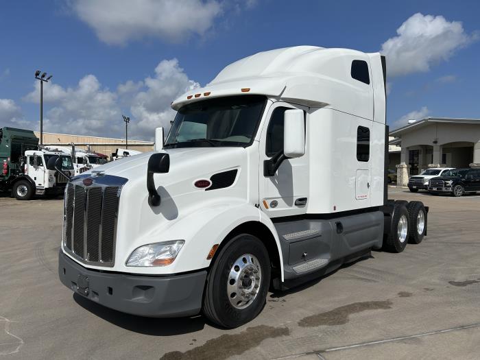 2021 Peterbilt 579-1