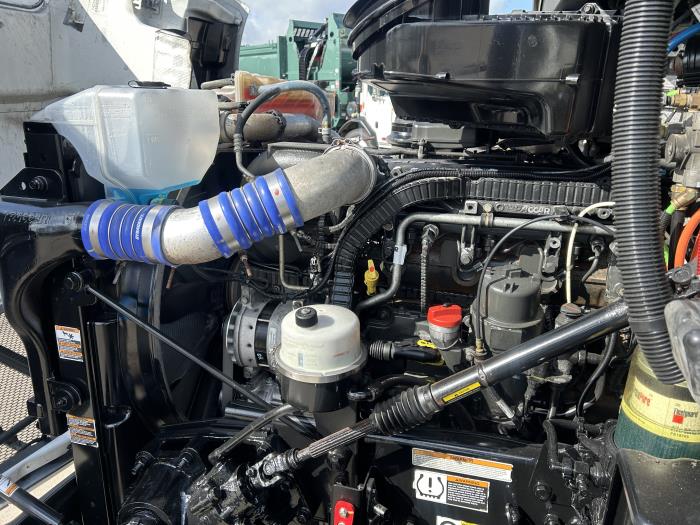 2021 Peterbilt 579-17