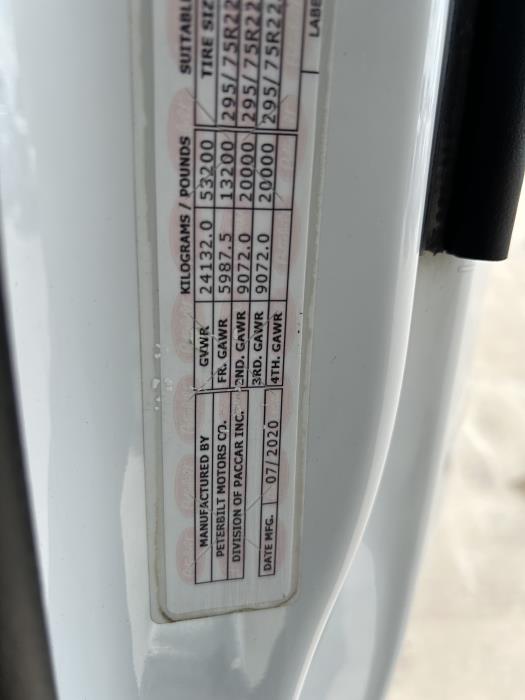 2021 Peterbilt 579-26