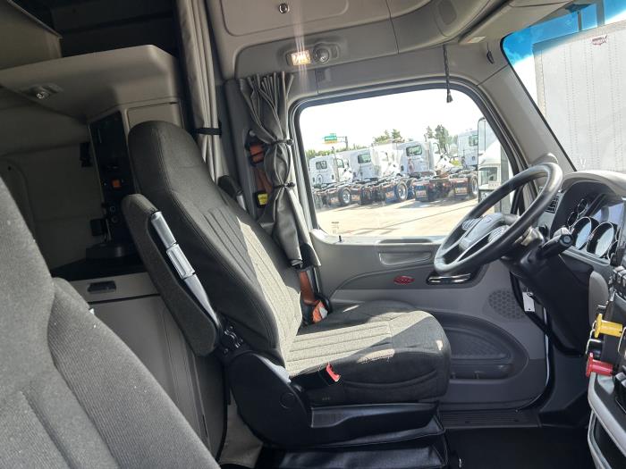 2021 Peterbilt 579-23