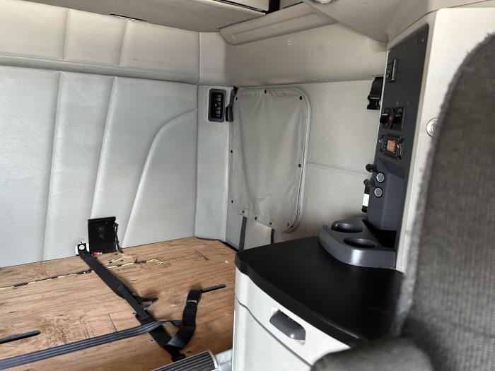 2021 Peterbilt 579-33