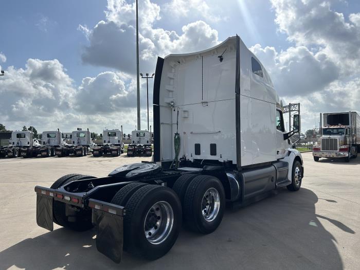 2021 Peterbilt 579-5