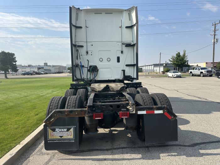 2019 International LT625-4