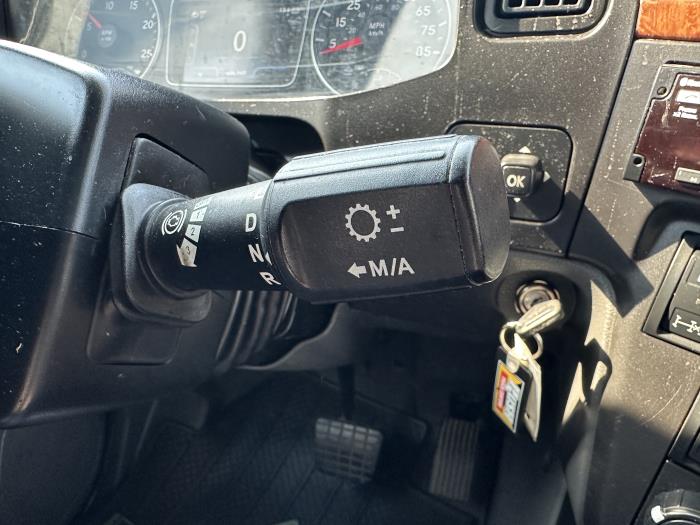 2019 International LT625-17