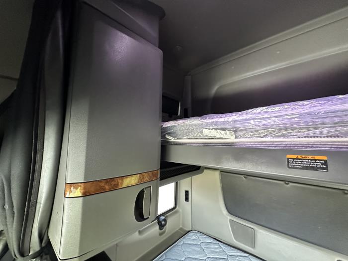 2019 International LT625-25