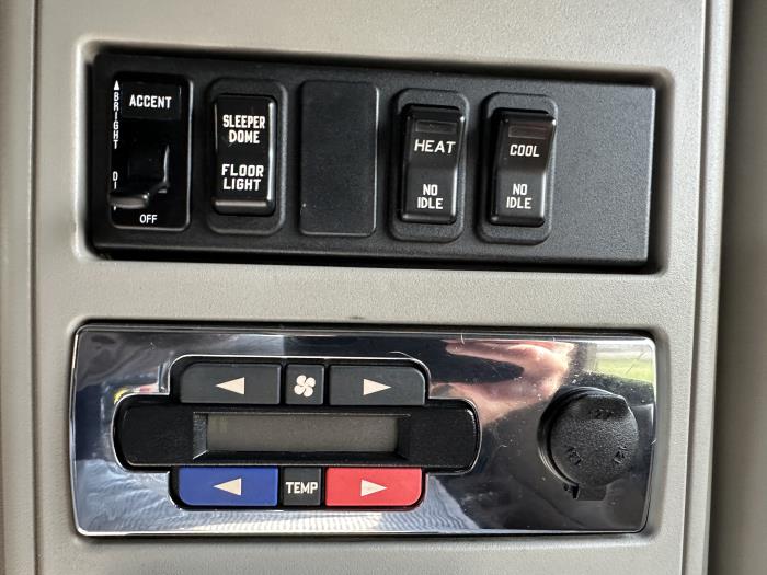 2019 International LT625-29