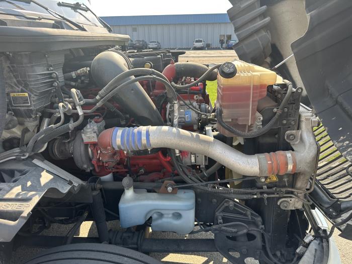 2019 International LT625-36