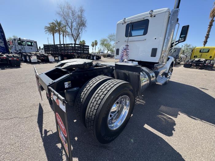 2018 Peterbilt 579-5