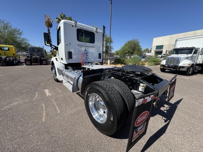 2018 Peterbilt 579-3
