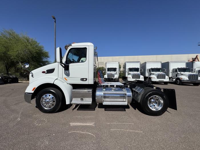 2018 Peterbilt 579-2