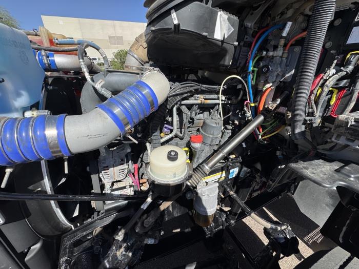 2018 Peterbilt 579-10