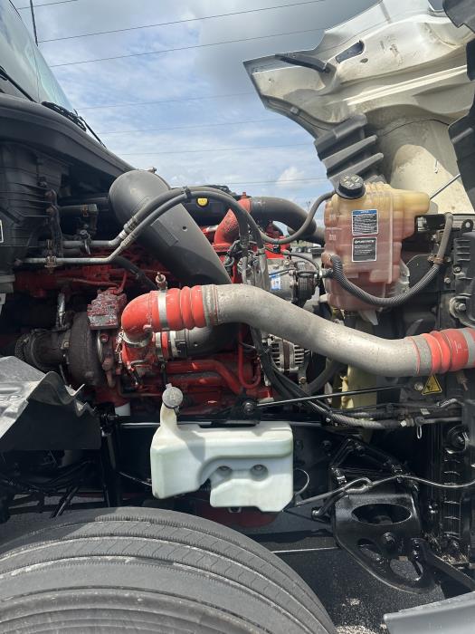 2020 International LT625-10