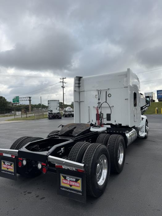 2021 Peterbilt 579-5