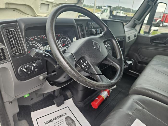 2021 International MV607-18