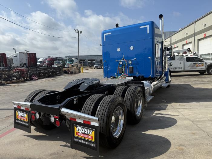 2026 Peterbilt 589-8