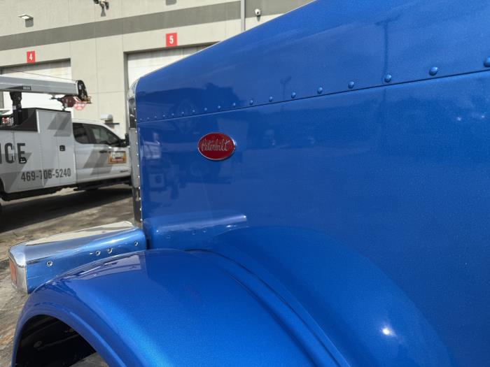 2026 Peterbilt 589-15