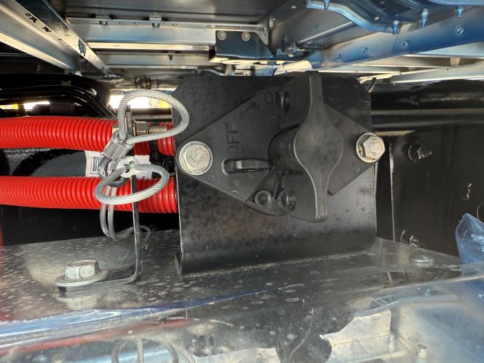 2026 Peterbilt 589-27