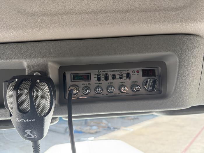 2026 Peterbilt 589-35