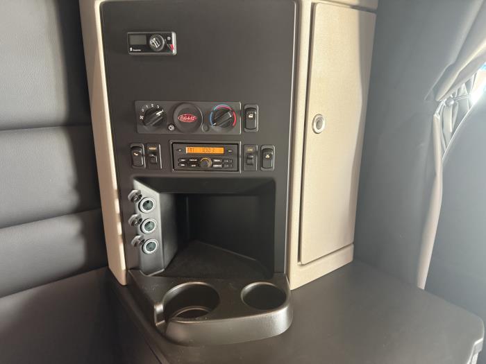 2026 Peterbilt 589-50