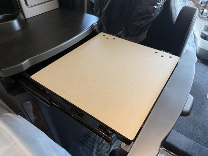 2026 Peterbilt 589-52