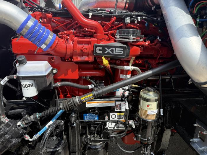 2026 Peterbilt 589-61