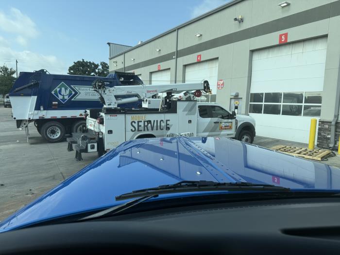 2026 Peterbilt 589-61