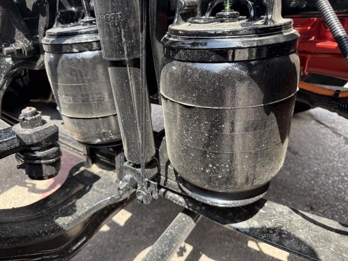 2026 Peterbilt 589-66