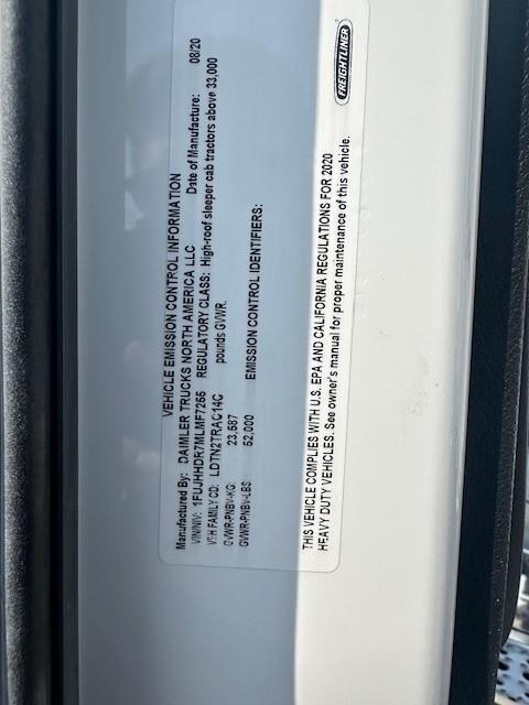 2021 Freightliner Cascadia-10