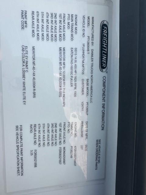 2021 Freightliner Cascadia-13