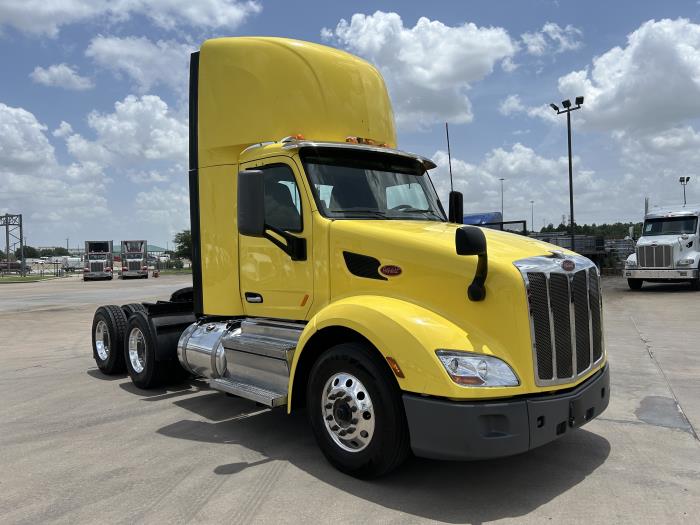 2021 Peterbilt 579-7