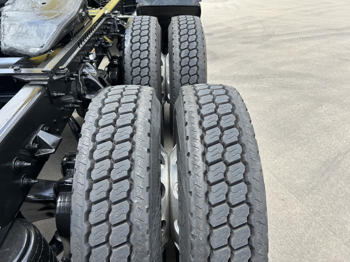 2021 Peterbilt 579-11