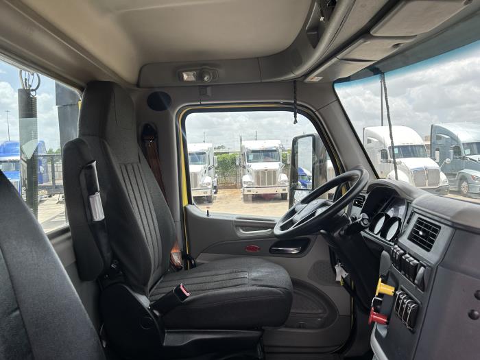 2021 Peterbilt 579-23