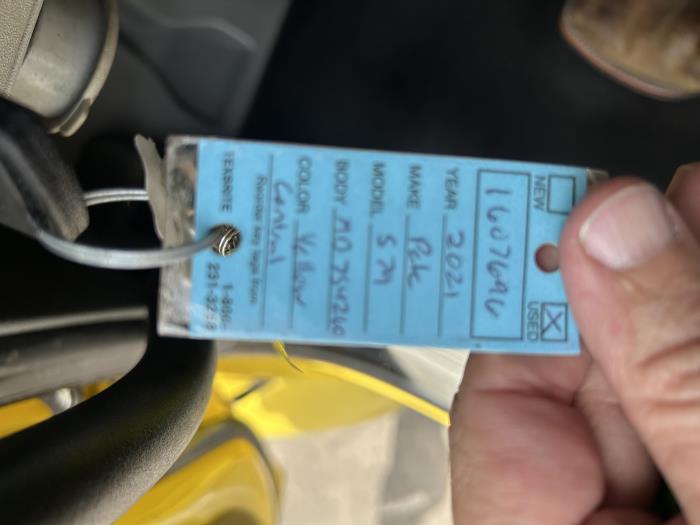 2021 Peterbilt 579-32