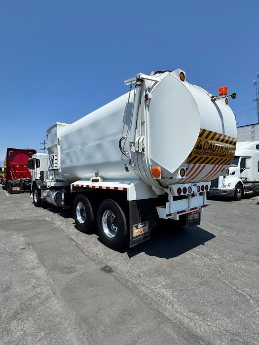 2022 Peterbilt 520-9
