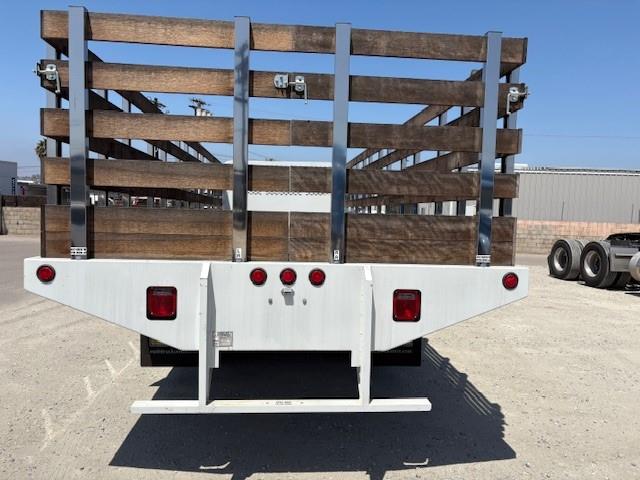2026 Ford F-650-18