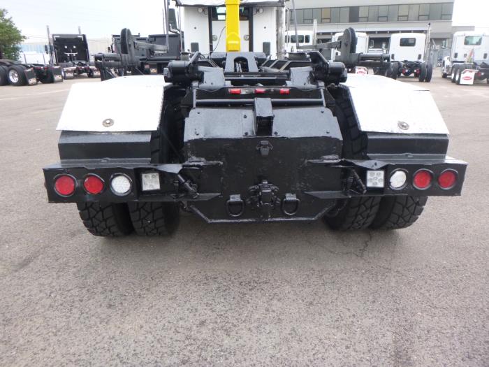 2018 Peterbilt 567-7