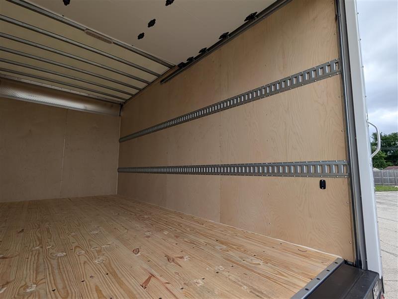 2025 Ford F-550 Regular Cab DRW 4x2 Bay Bridge Box Truck for sale #1878687 - photo 17