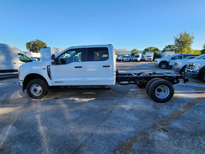 2025 Ford F-350-8