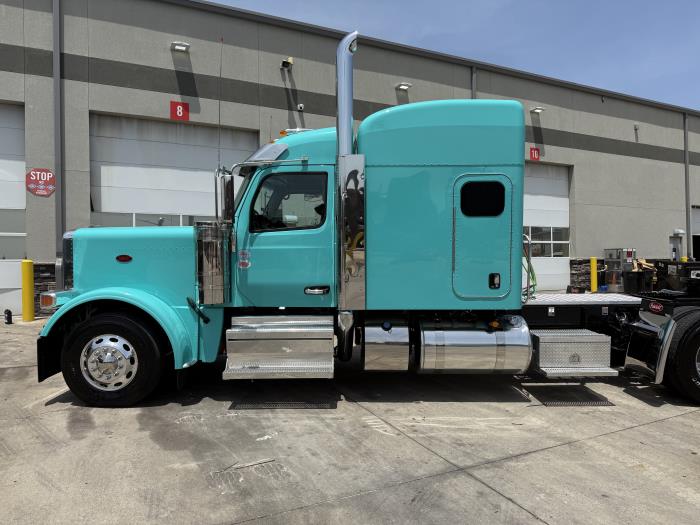 2026 Peterbilt 589-5