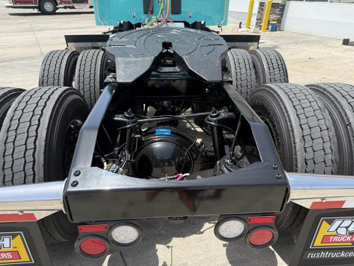 2026 Peterbilt 589-23
