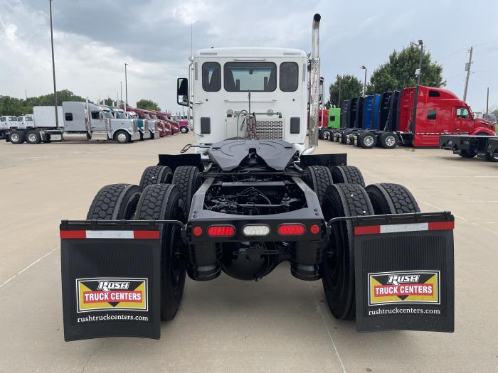 2020 Peterbilt 567-9